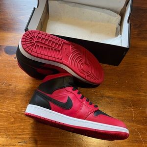 Size 8 air Jordan mid rise brand new still in box!